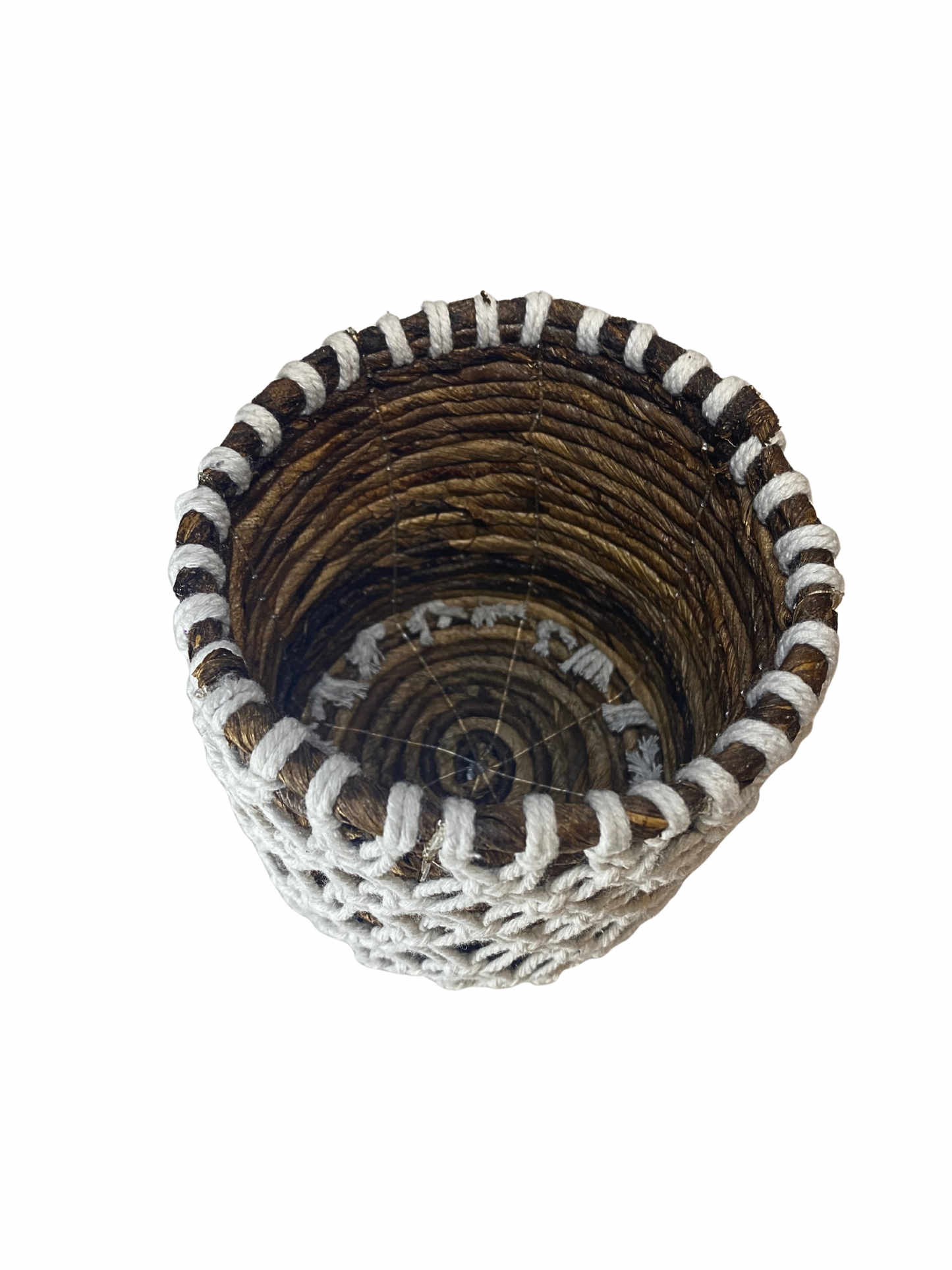 Collection natural round basket