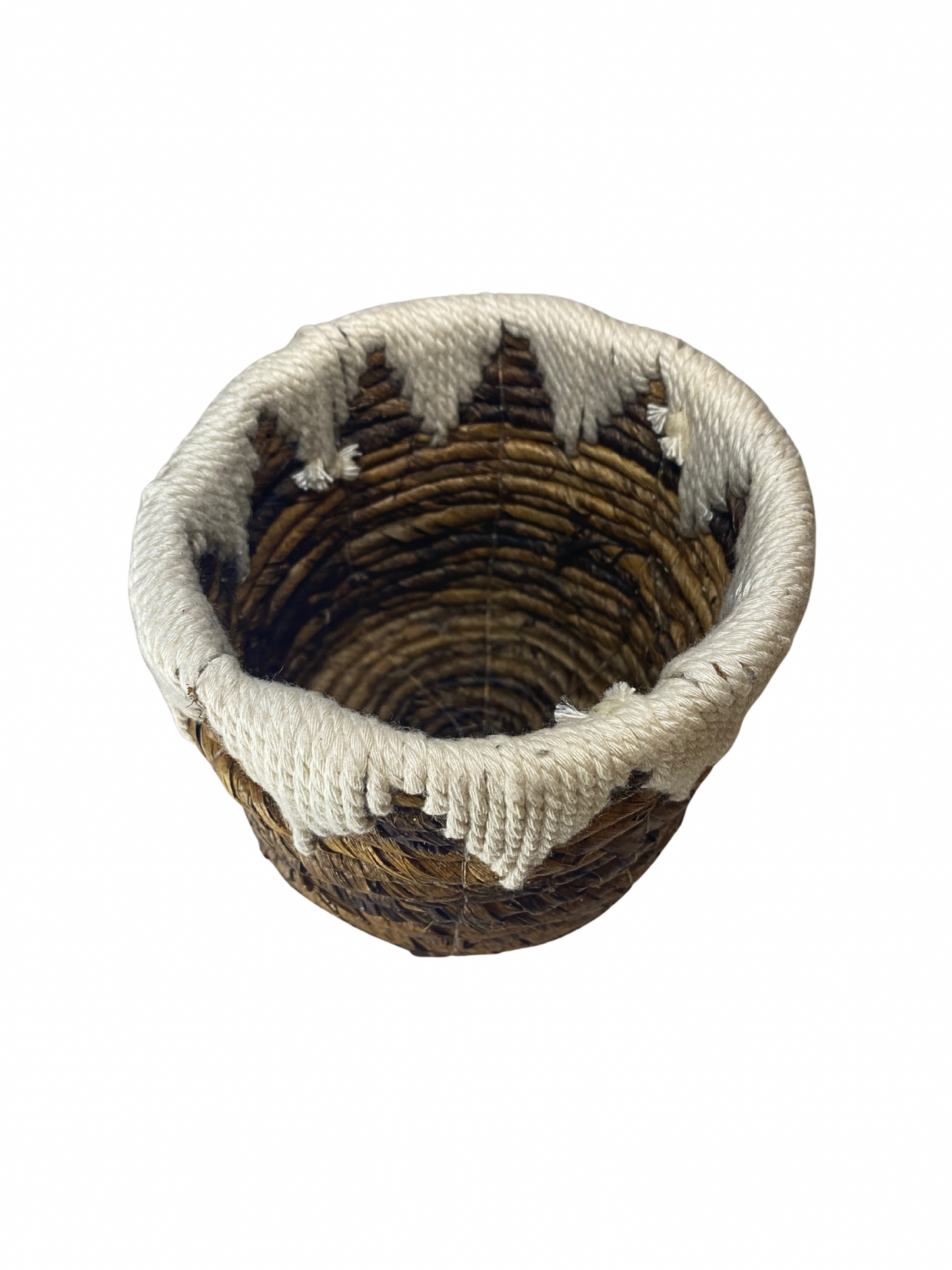 Collection natural round basket