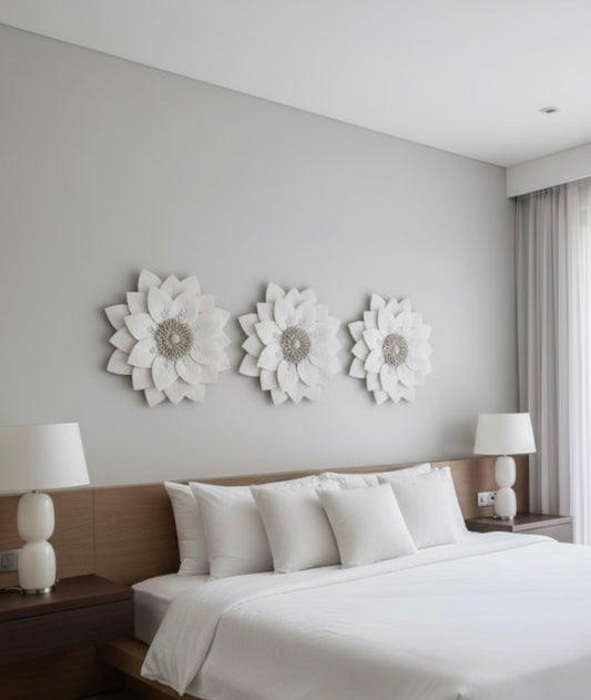 Wall decoration flower shell white