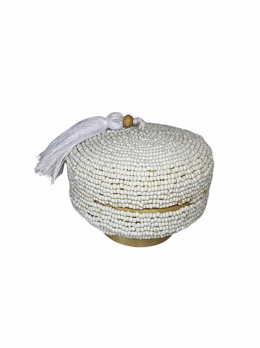 Box round beads white
