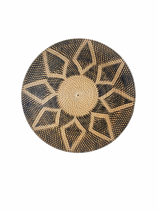 Rattan motif flower wall hanging