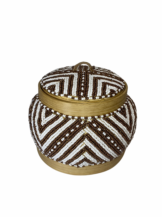 Beaded bamboo pot white redlight