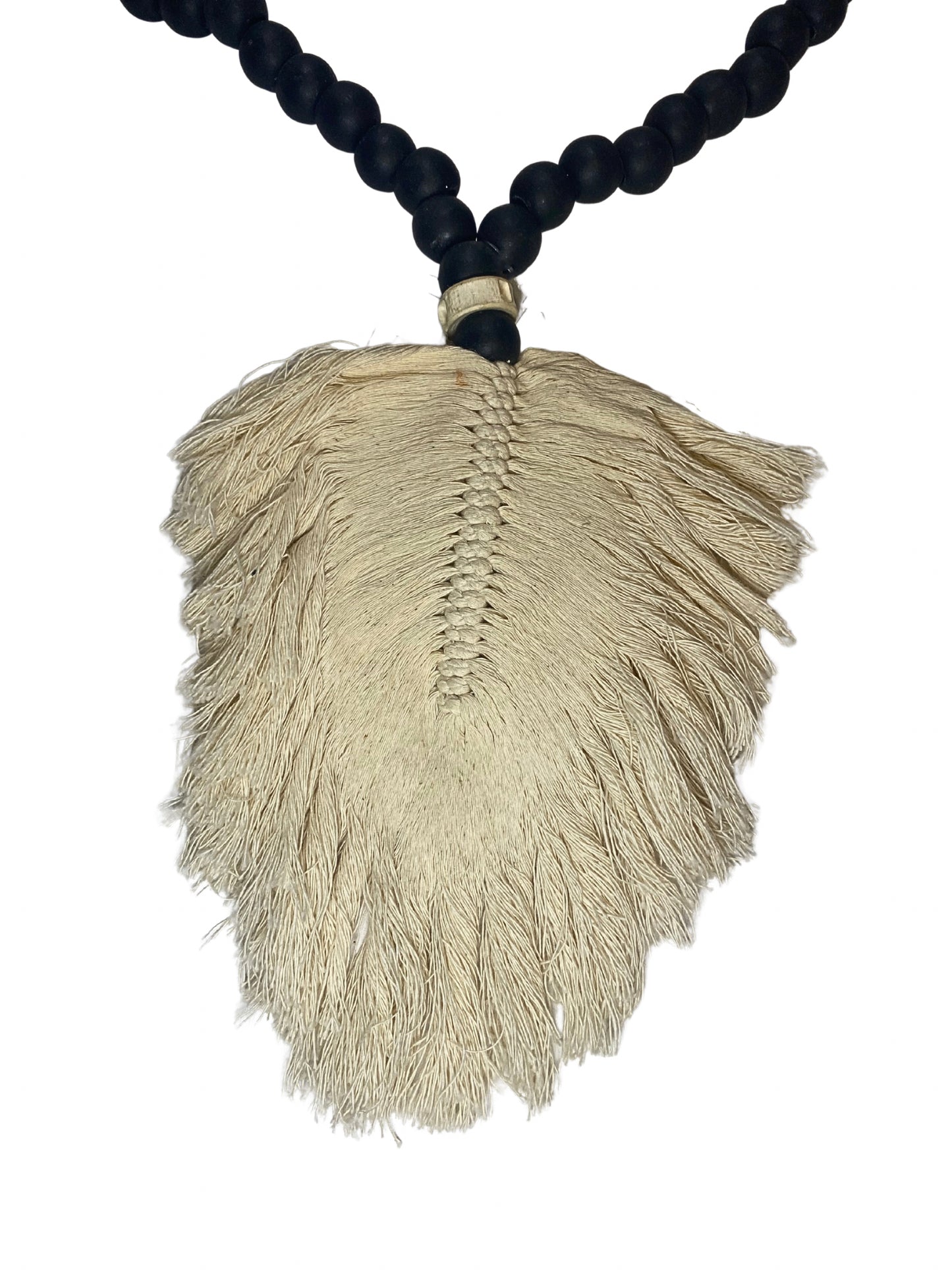 Wall hanger tassel beads leaf white