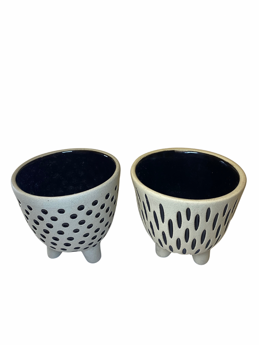 Ceramic Tripod Bowl
