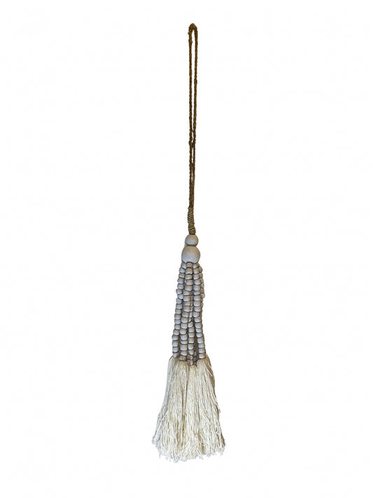 Wall hanger beaded black