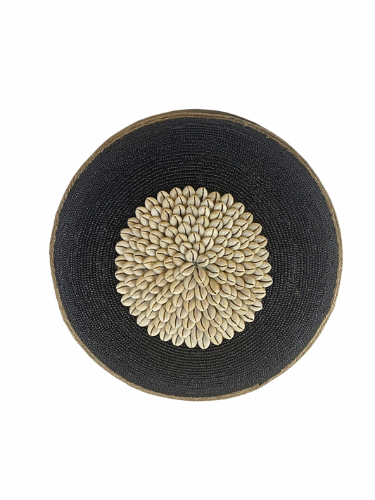 Wall decor shell round black